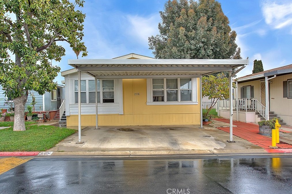 1855 E Riverside Dr #206, Ontario, CA 91761