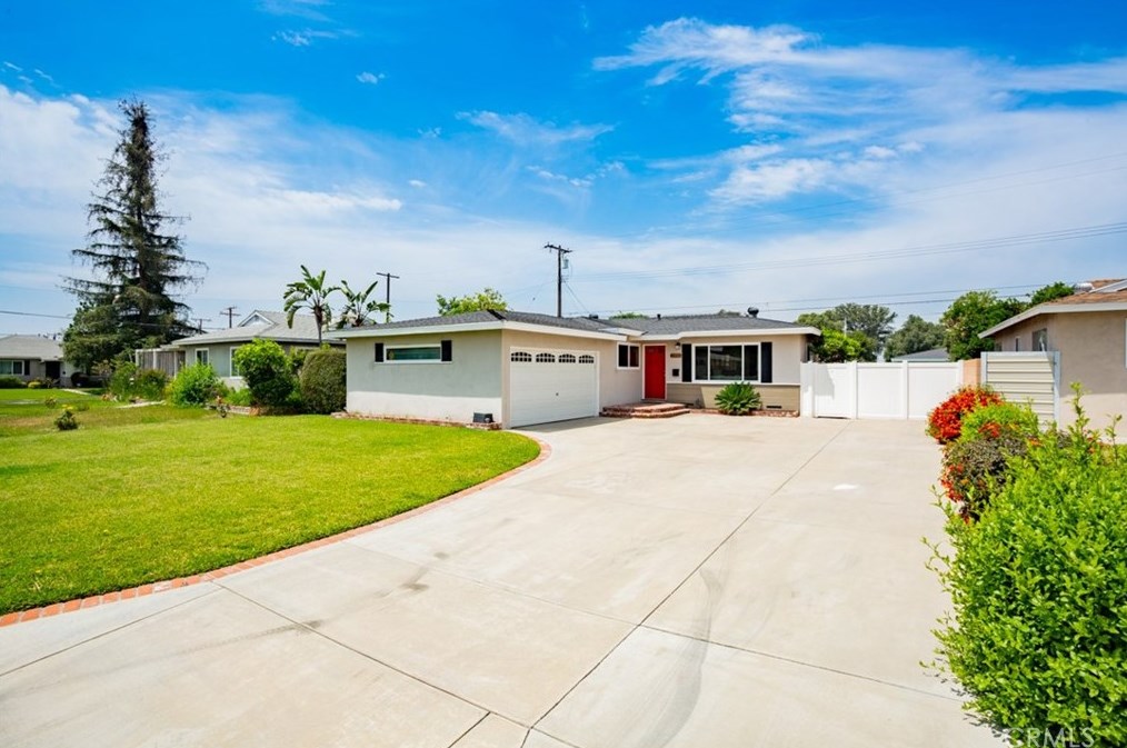 1285 N Heathdale Ave, Covina, CA 91722