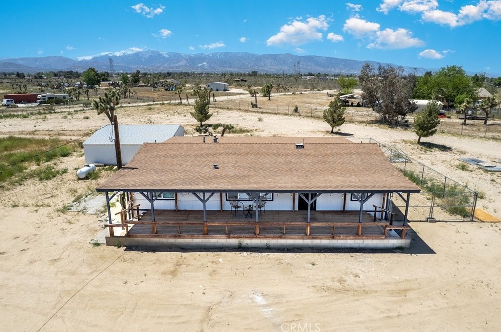 11524 Paramount Rd, Phelan, CA 92371
