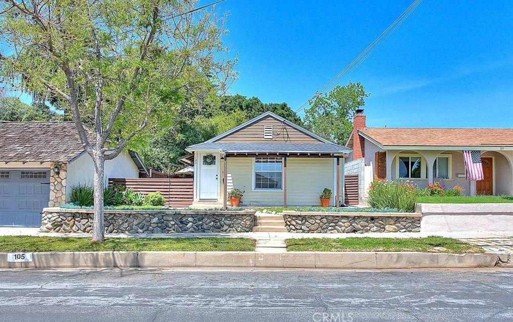105 E 5th St, San Dimas, CA 91773