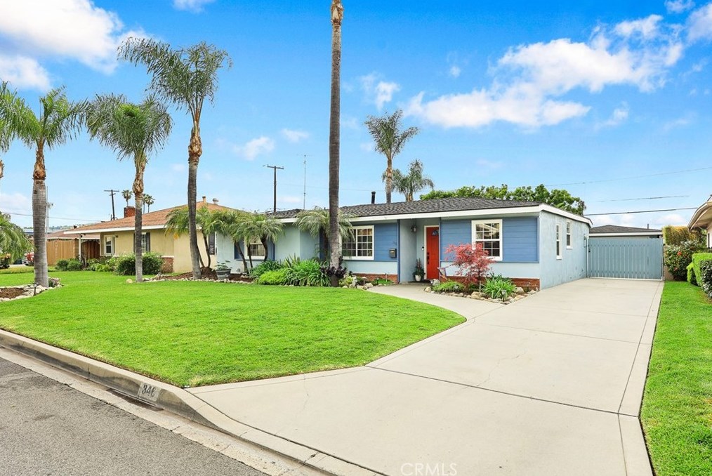 346 W Leeside St, Glendora, CA 91741