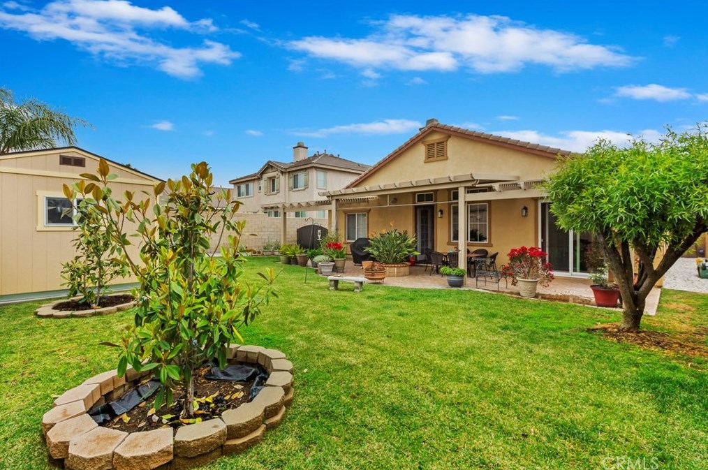 7142 Verdugo Pl, Fontana, CA 92336-1452