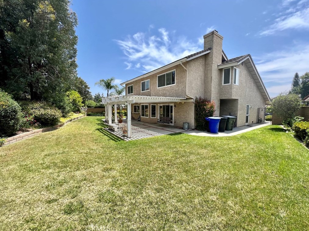 6 Blacksmith Cir, Pomona, CA 91766-4804