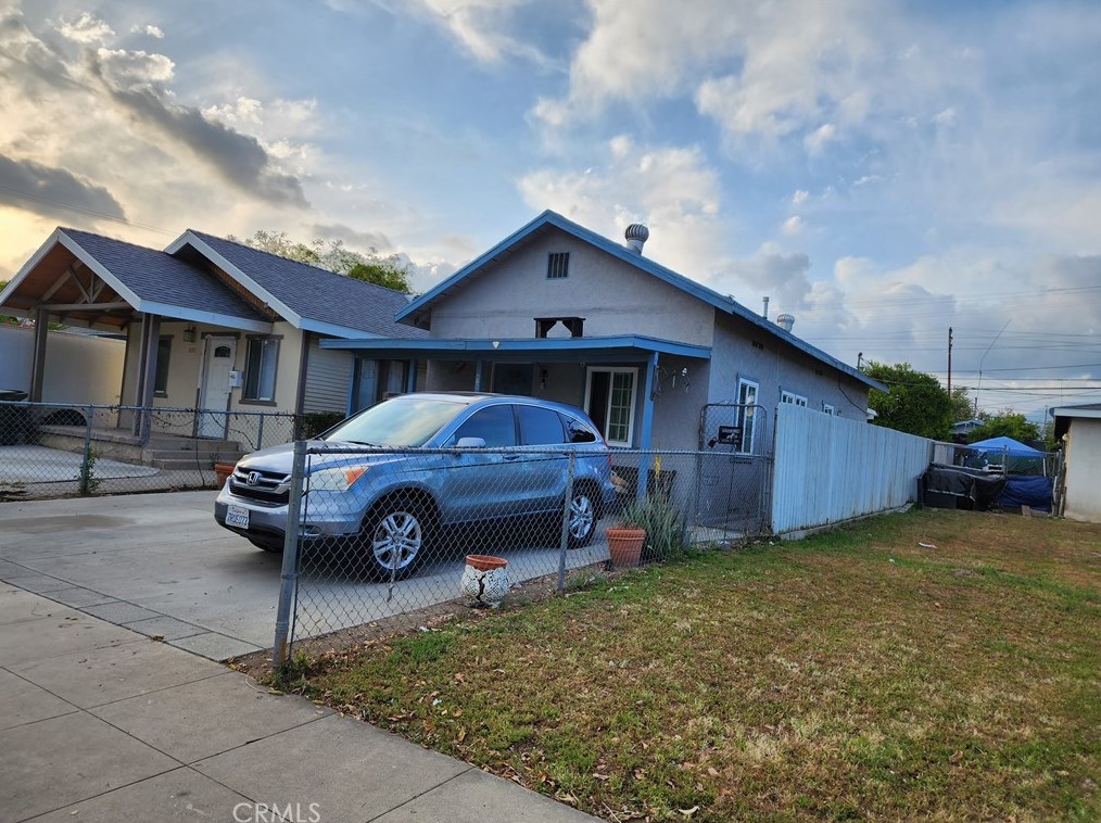 416 W Park St, Ontario, CA 91762