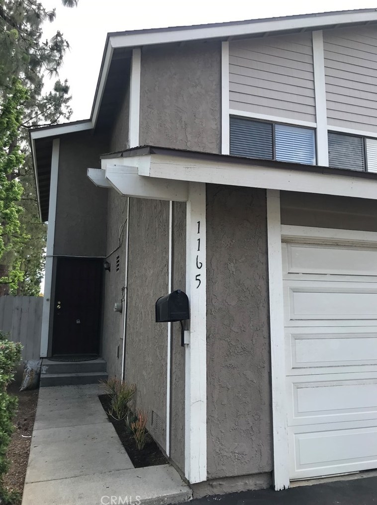 1165 N Lyman Ave, Covina, CA 91724