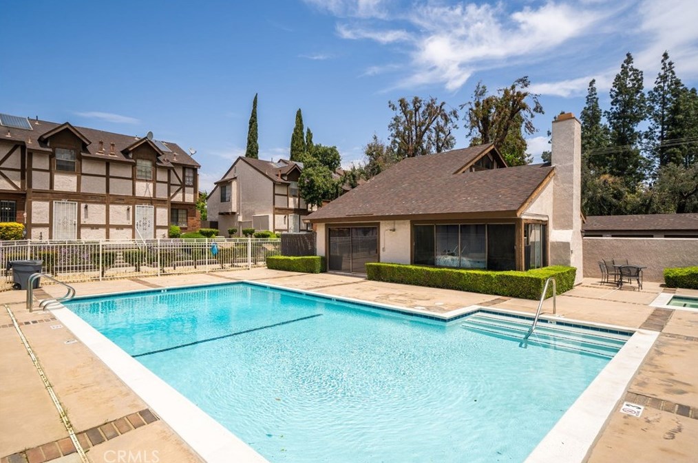 1014 Mountain Ave, Ontario CA  91762-2114 exterior