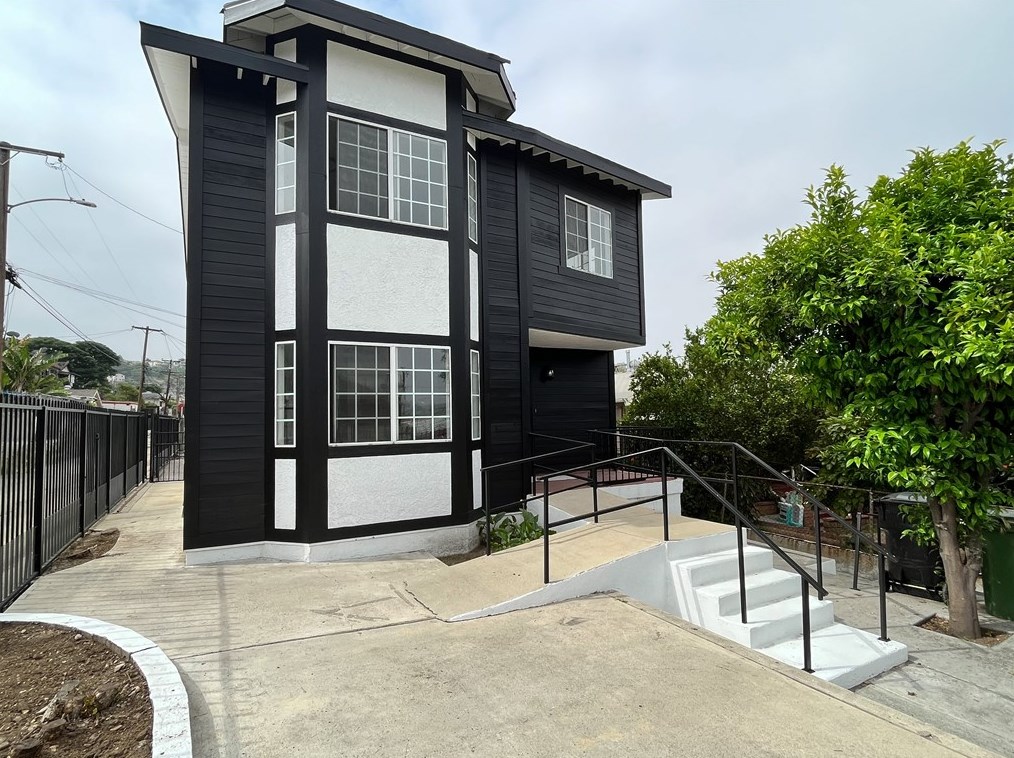 3562 Ellison St, Los Angeles, CA 90063-1961