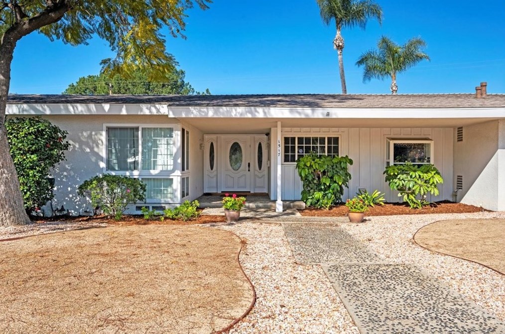 1517 Lafayette Rd, Claremont, CA 91711-3414