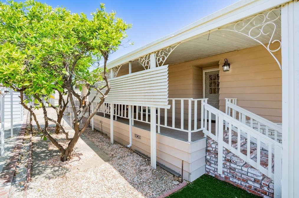 4095 Fruit St #773, La Verne, CA 91750