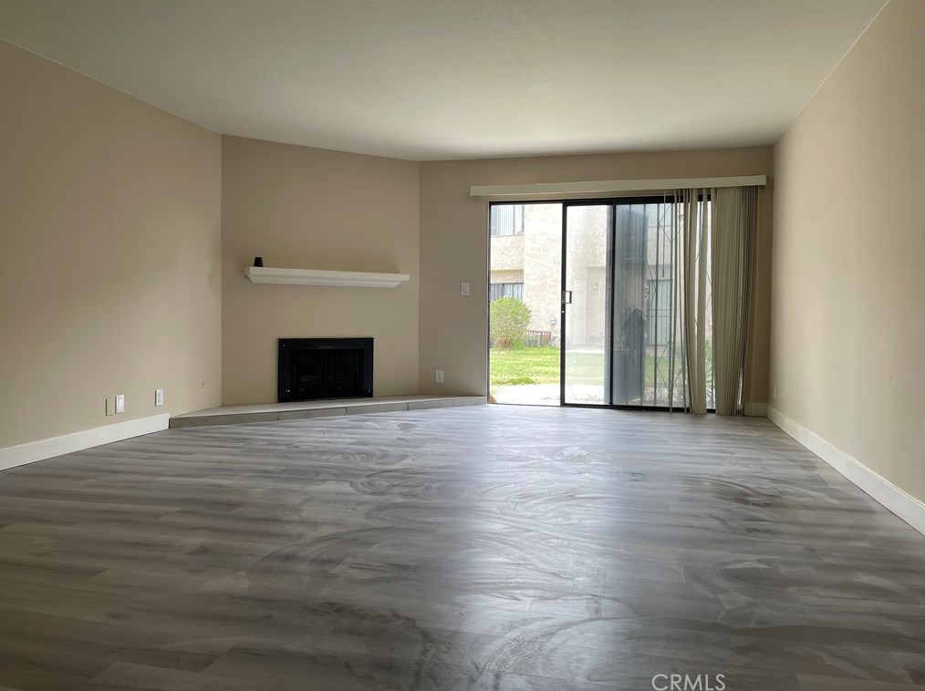 936 E Fairway Dr #29, Colton, CA 92324