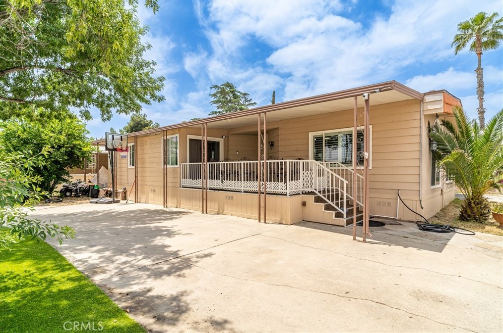 1025 S Riverside Ave #28, Rialto, CA 92376