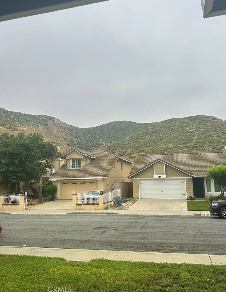 14890 Weeping Willow Ln, Fontana, CA 92337