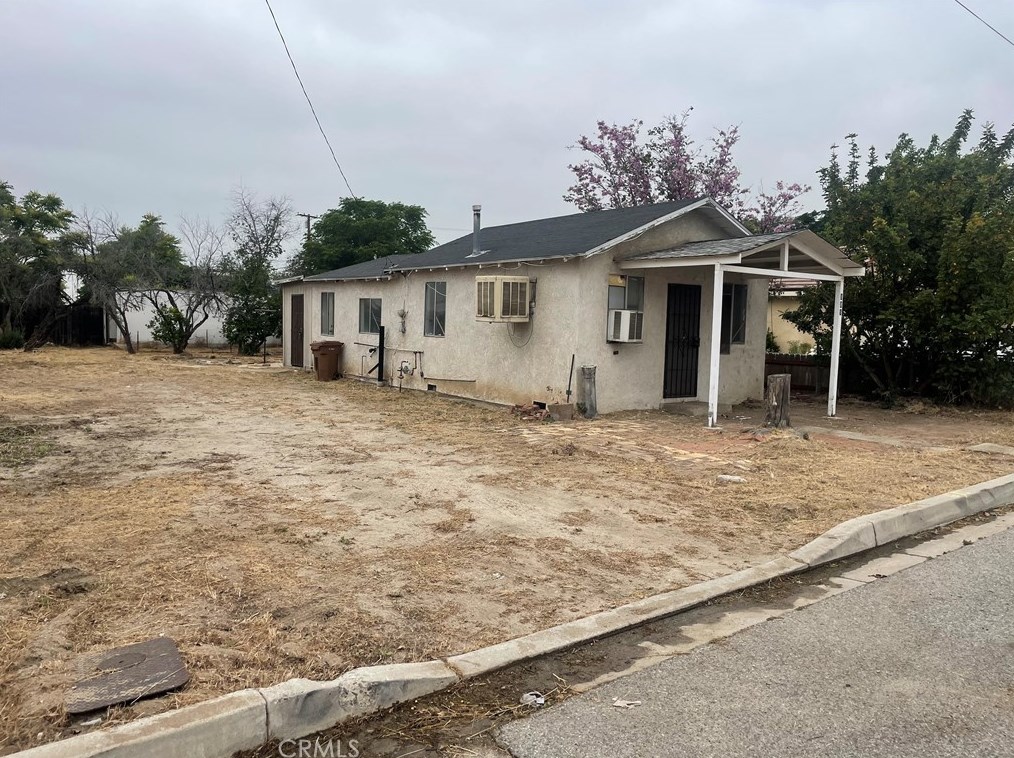 981 S 5th St, Colton, CA 92324