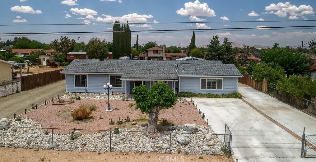 14788 Riverside St, Hesperia, CA 92345-2756