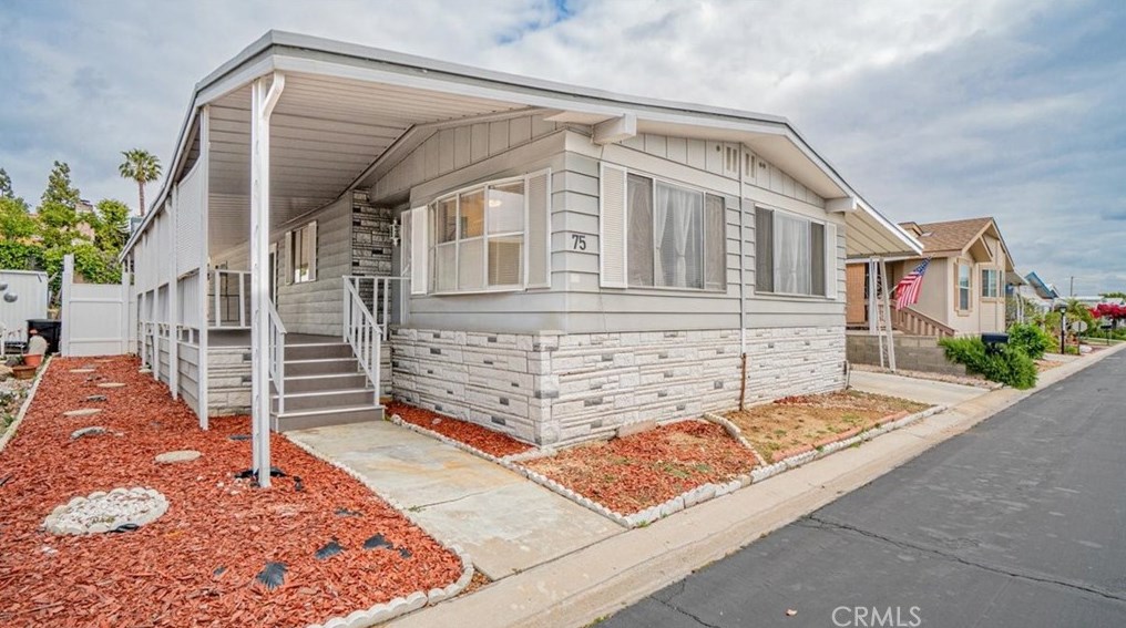 4000 Pierce St #75, Riverside, CA 92505