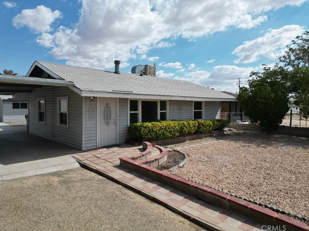 25451 Anderson Ave, Barstow, CA 92311-3403