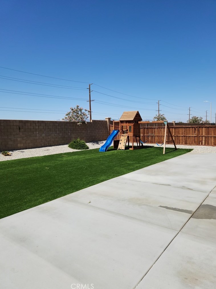 11107 Rio Seco Ct, El Mirage, CA 92301