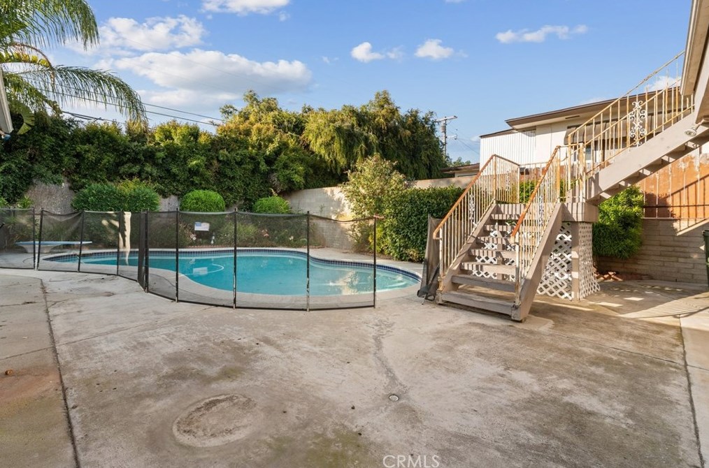 135 Whitney St, Chula Vista CA 91910-4803 exterior