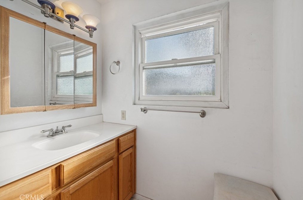 135 Whitney St, Chula Vista CA 91910-4803 exterior