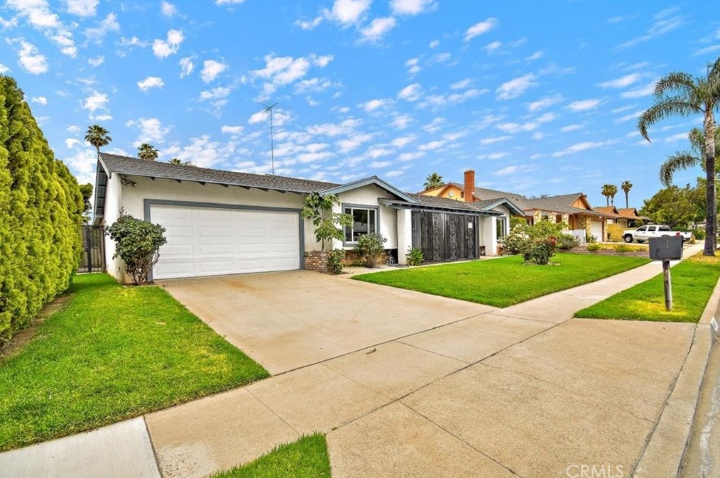 1260 N Rosalind Ave, Rialto, CA 92376