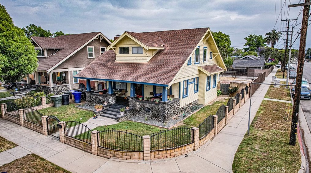 796 Laurel Ave, Pomona, CA 91768