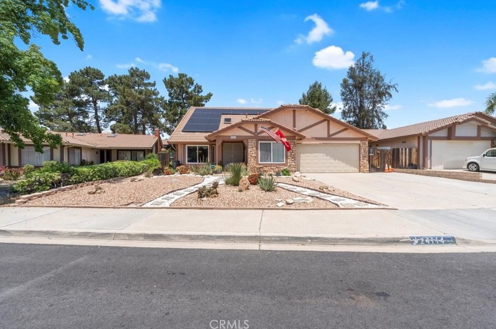 24114 Royale St, Moreno Valley, CA 92557