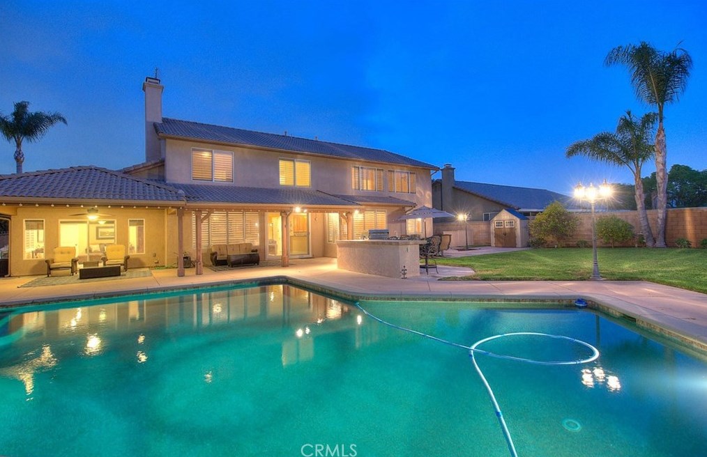 6567 Manzano St, Chino, CA 91710