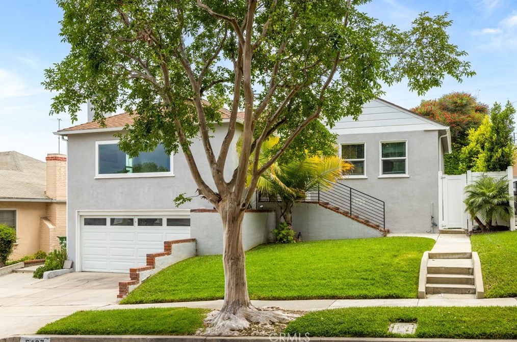 5467 Bradna Dr, Los Angeles, CA 90043-2109