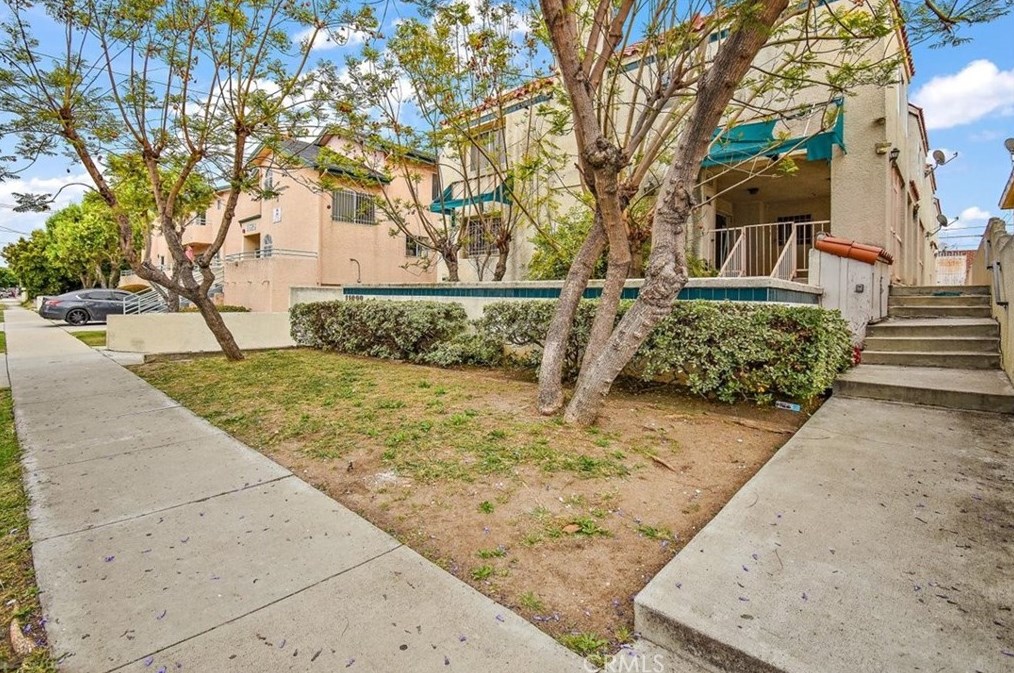11638 York Ave #1, Hawthorne, CA 90250