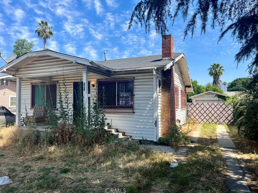 182 E 10th St, San Bernardino, CA 92410