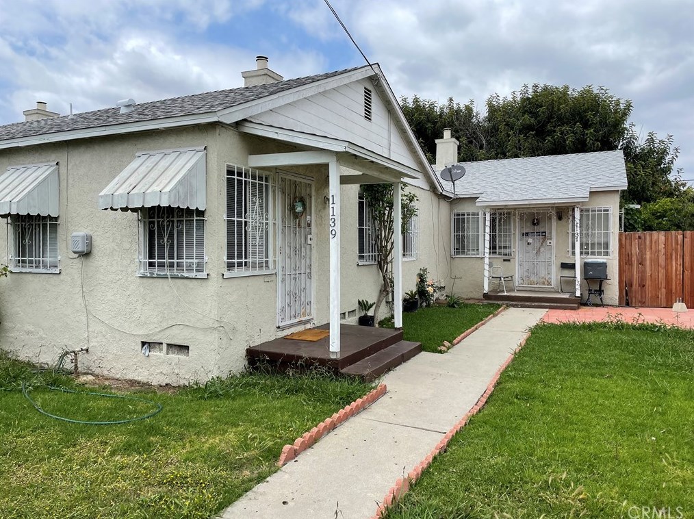 1137 W Spruce St, Compton, CA 90220