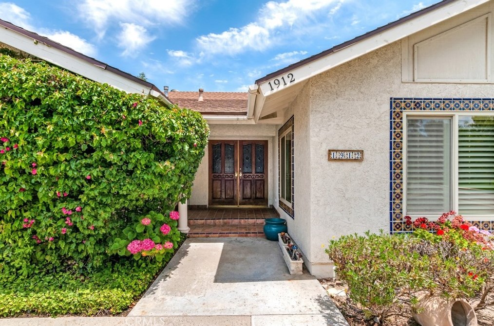 1912 Pembroke Ct, Claremont, CA 91711