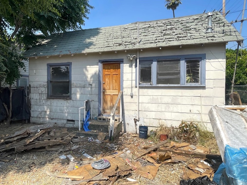 113 Malcolm Ave, Ontario, CA 91761-1714