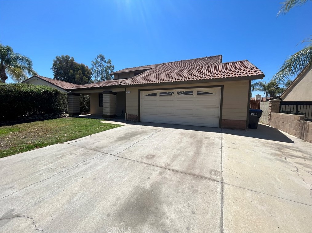 25439 Steffy Cir, Moreno Valley, CA 92553-4252