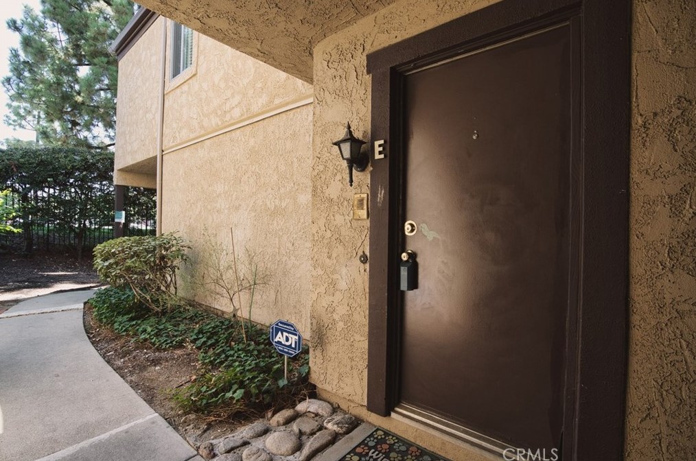 9305 Mesa Verde Dr, Montclair, CA 91763-1912