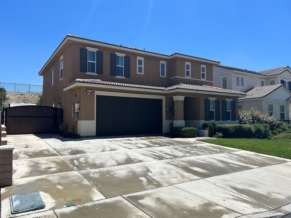 18289 Lapis Ln, San Bernardino, CA 92407