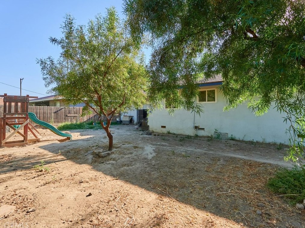 186 Stanford St, Hemet CA  92544-4907 exterior