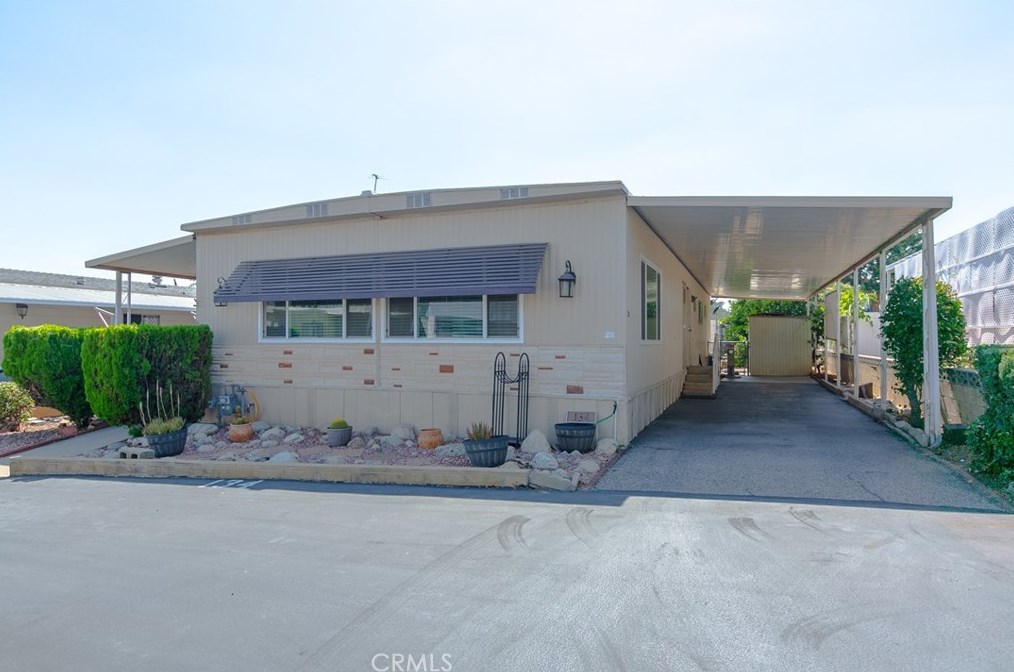 2200 W Wilson St #134, Banning, CA 92220