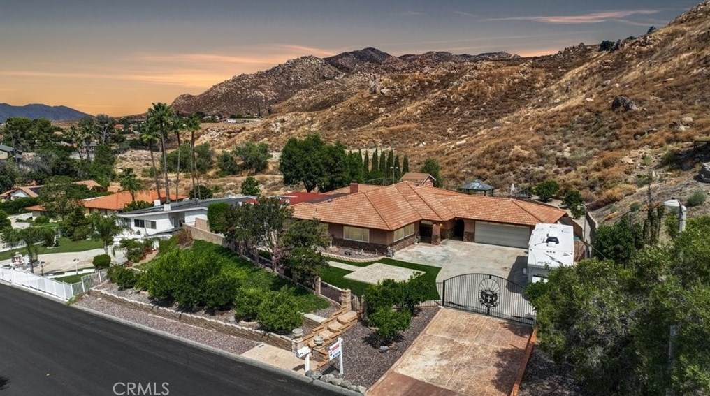 26324 Kalmia Ave, Moreno Valley CA  92555-1720 exterior