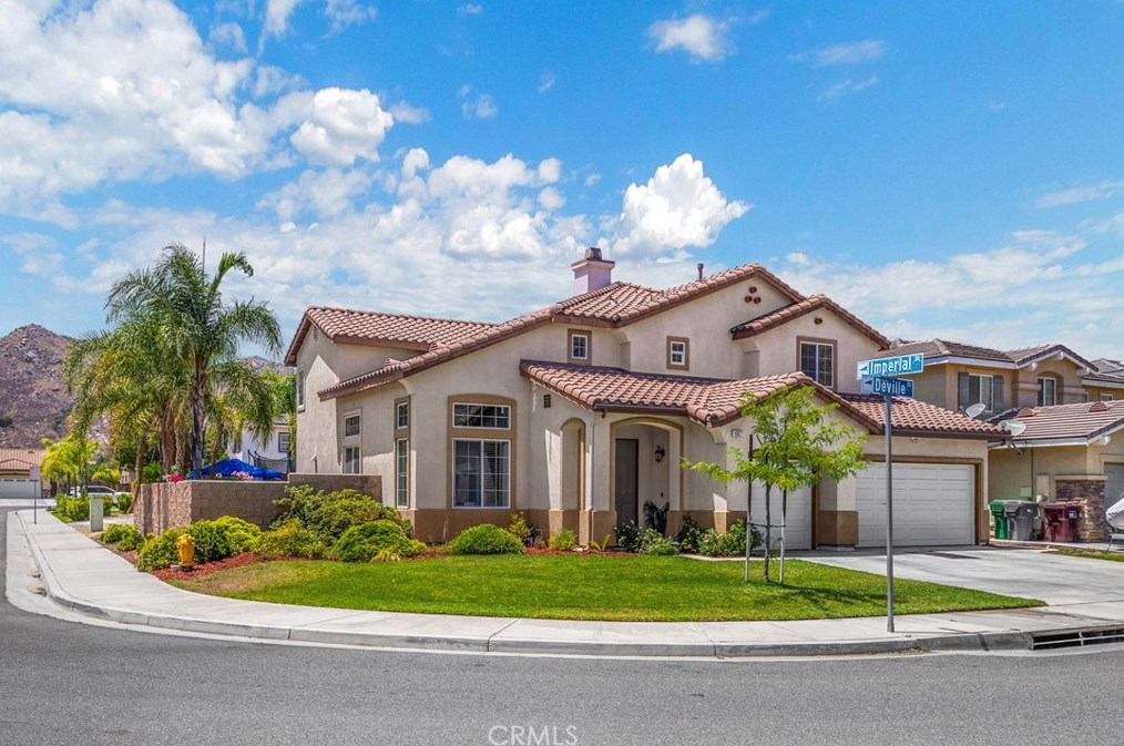 10077 Deville Dr, Moreno Valley, CA 92557-2756