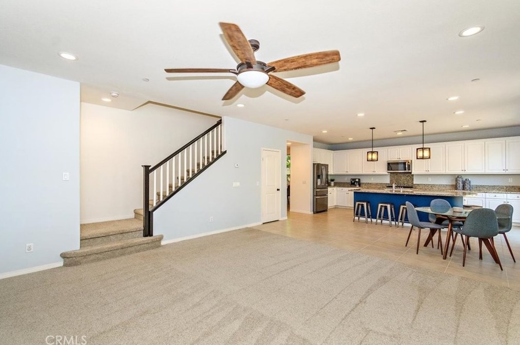 4602 Condor Ave, Fontana CA 92336-4715 exterior