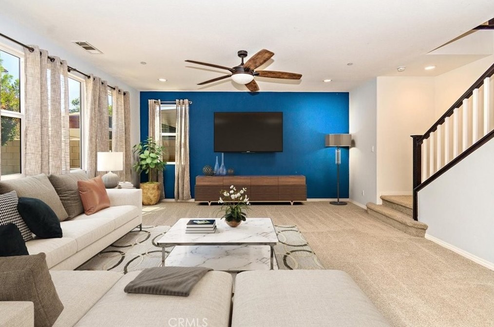 4602 Condor Ave, Fontana CA 92336-4715 exterior