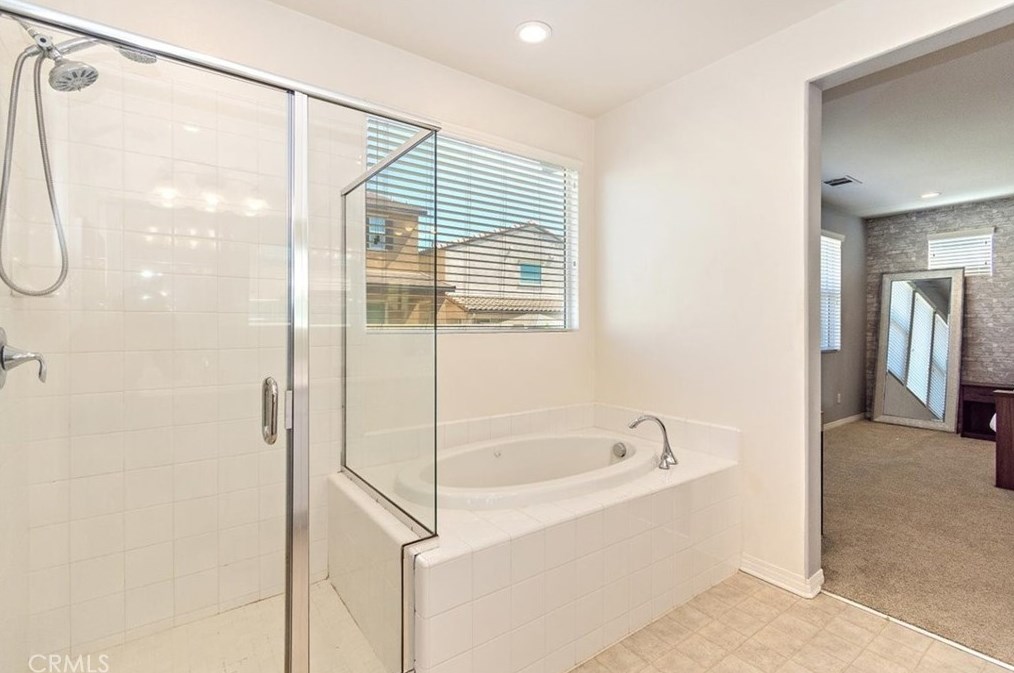 4602 Condor Ave, Fontana CA 92336-4715 exterior