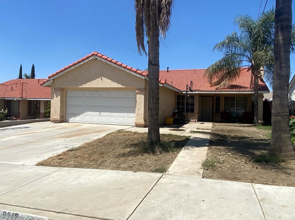 9312 Papaya Pl, Fontana, CA 92335-2598