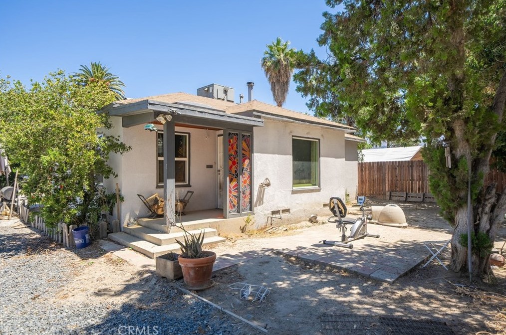 43880 E St, Hemet, CA 92544-5387