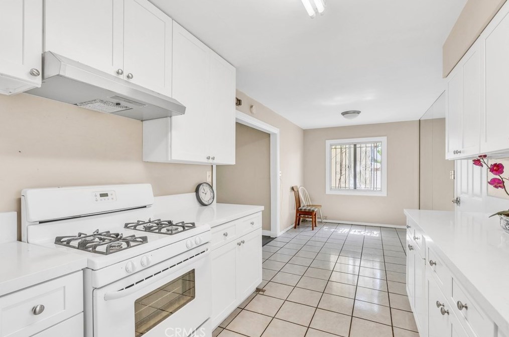 11018 Montecito Dr, El Monte CA 91731-2120 exterior