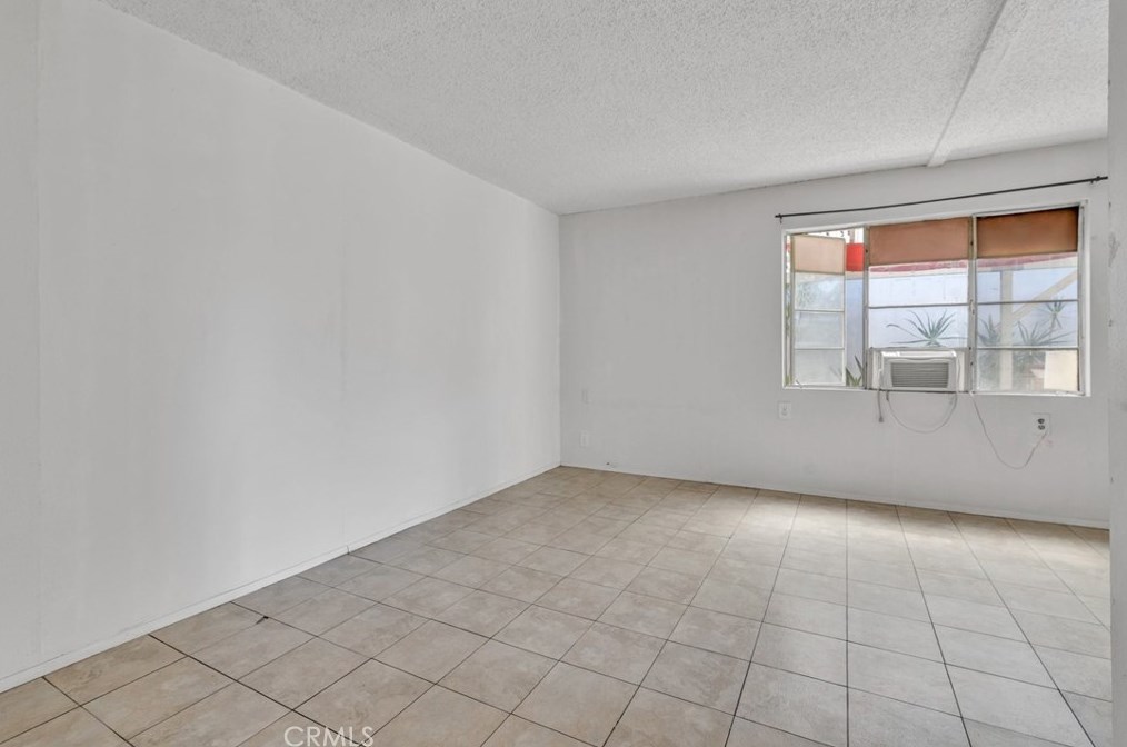 11018 Montecito Dr, El Monte CA 91731-2120 exterior