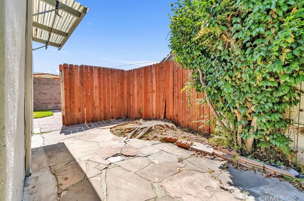 11018 Montecito Dr, El Monte CA 91731-2120 exterior