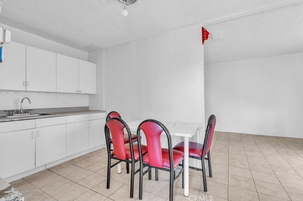 11018 Montecito Dr, El Monte CA 91731-2120 exterior