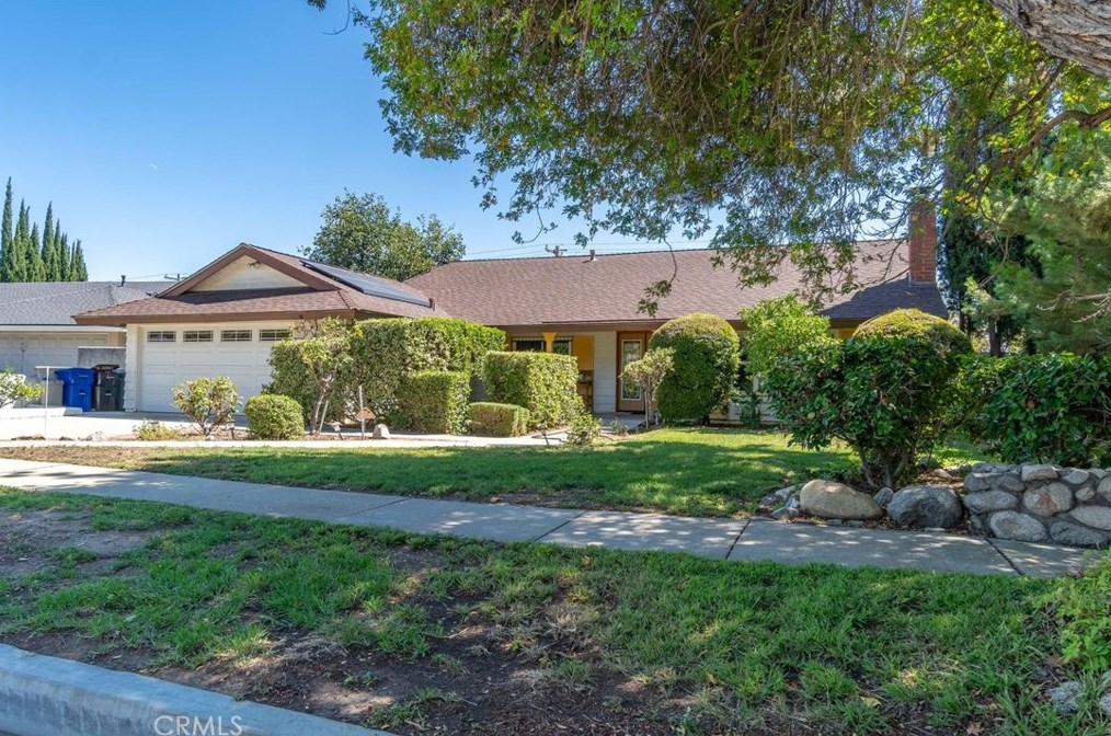312 E Ranger Ct, Upland, CA 91784